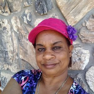 Meet your Posher, Shirley